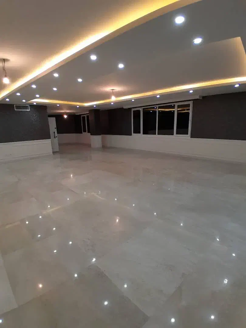 تصویر آپارتمان 170 متری سه خوابه