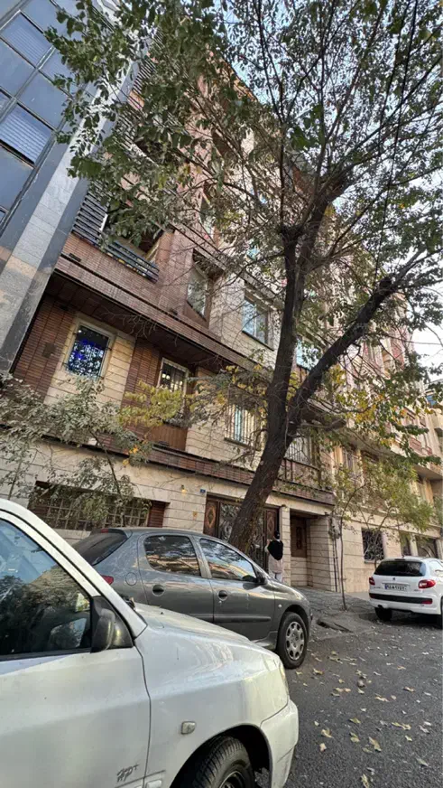 تصویر آپارتمان 98 متری دو خوابه