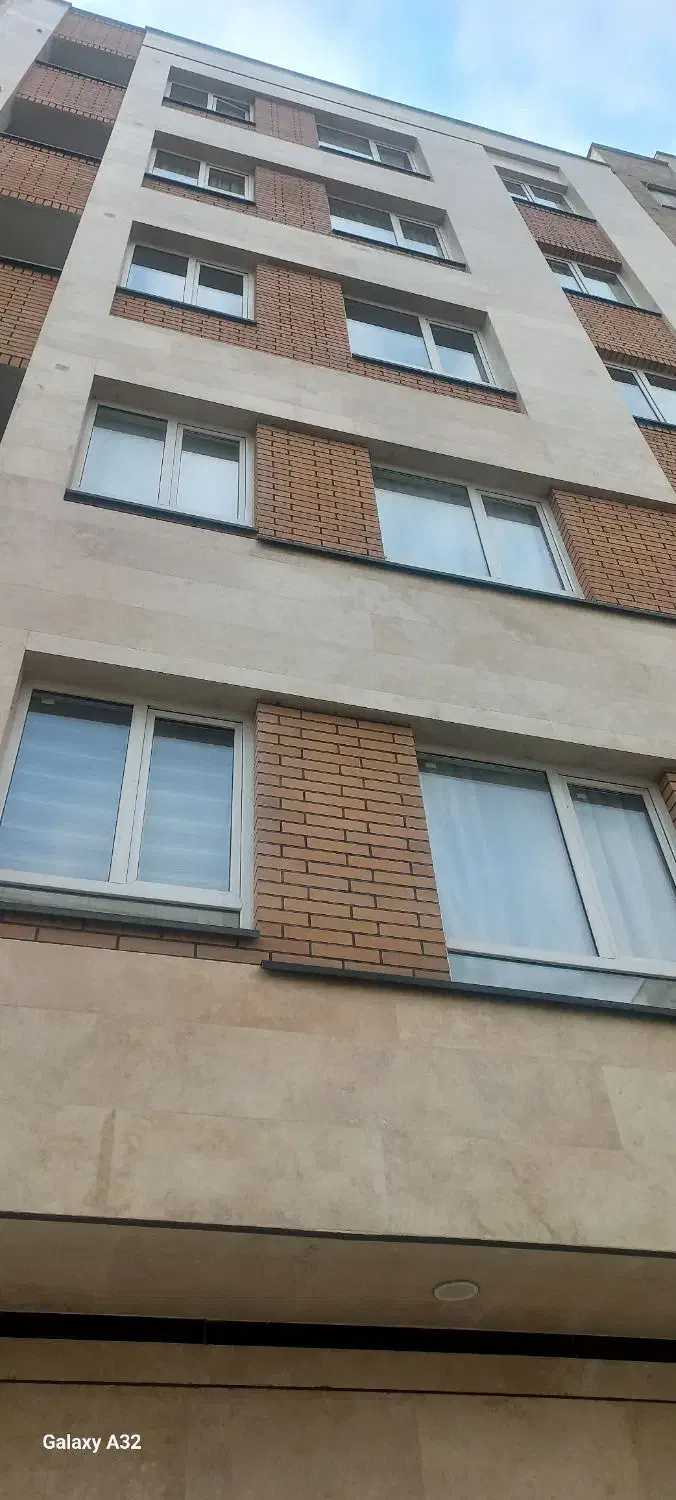 تصویر آپارتمان 92 متری دو خوابه
